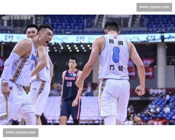 新赛季焦点对决引爆体育联赛争冠格局各队全力冲刺榜首之战悬念升级 - 副本